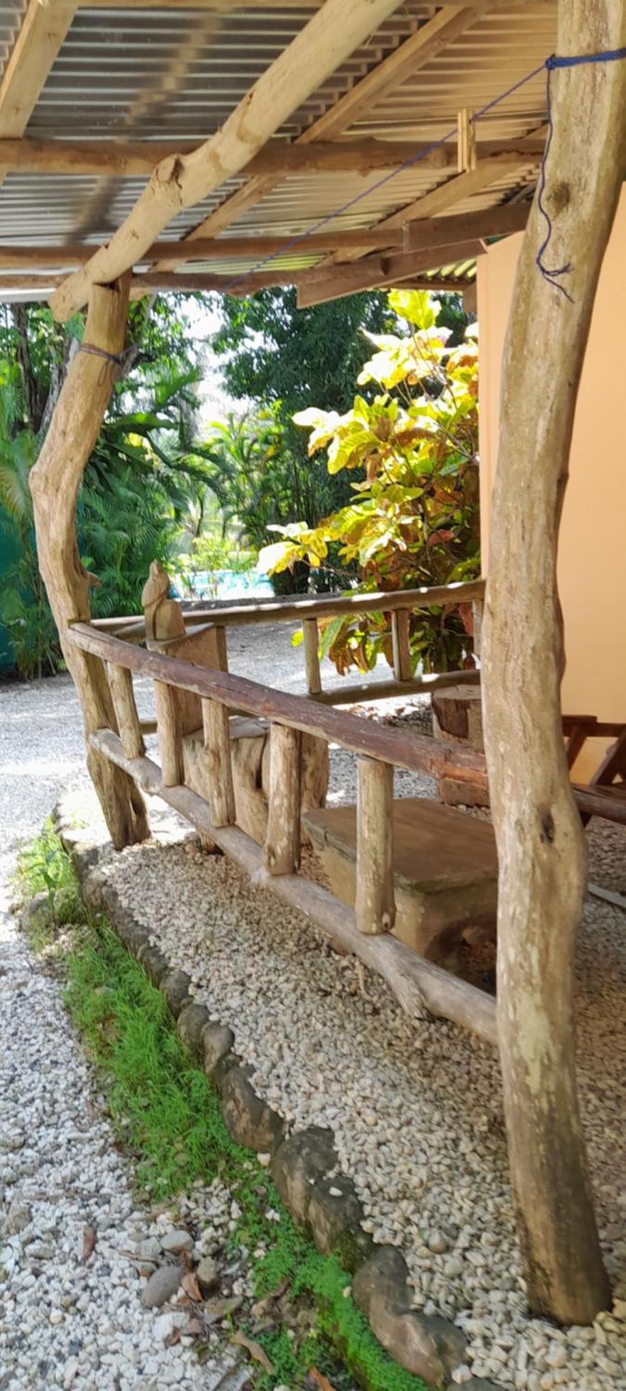 Mal Pais Surf Camp Hotel Playa Santa Teresa  Kültér fotó